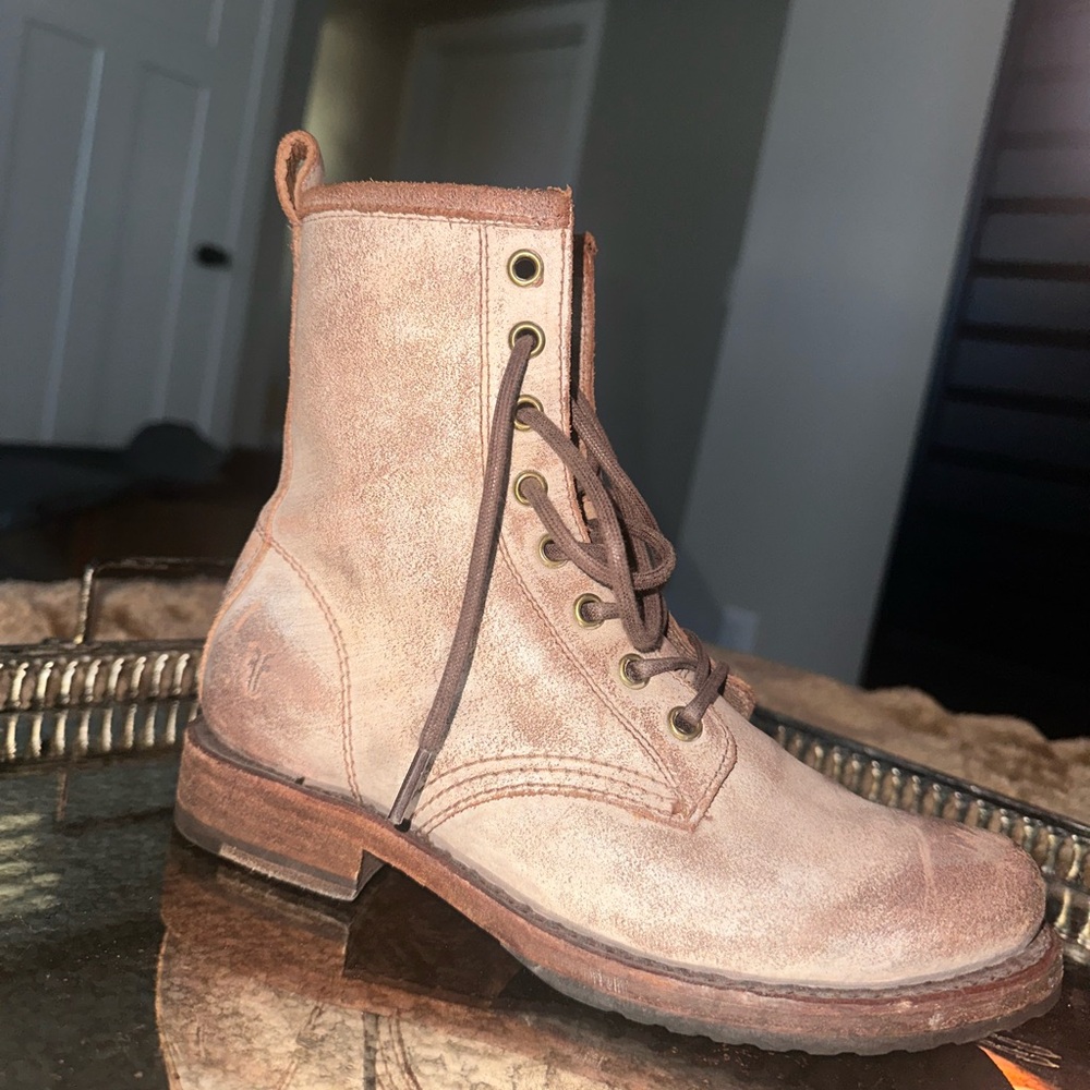 FRYE VERONICA FLEX COMBAT BOOT